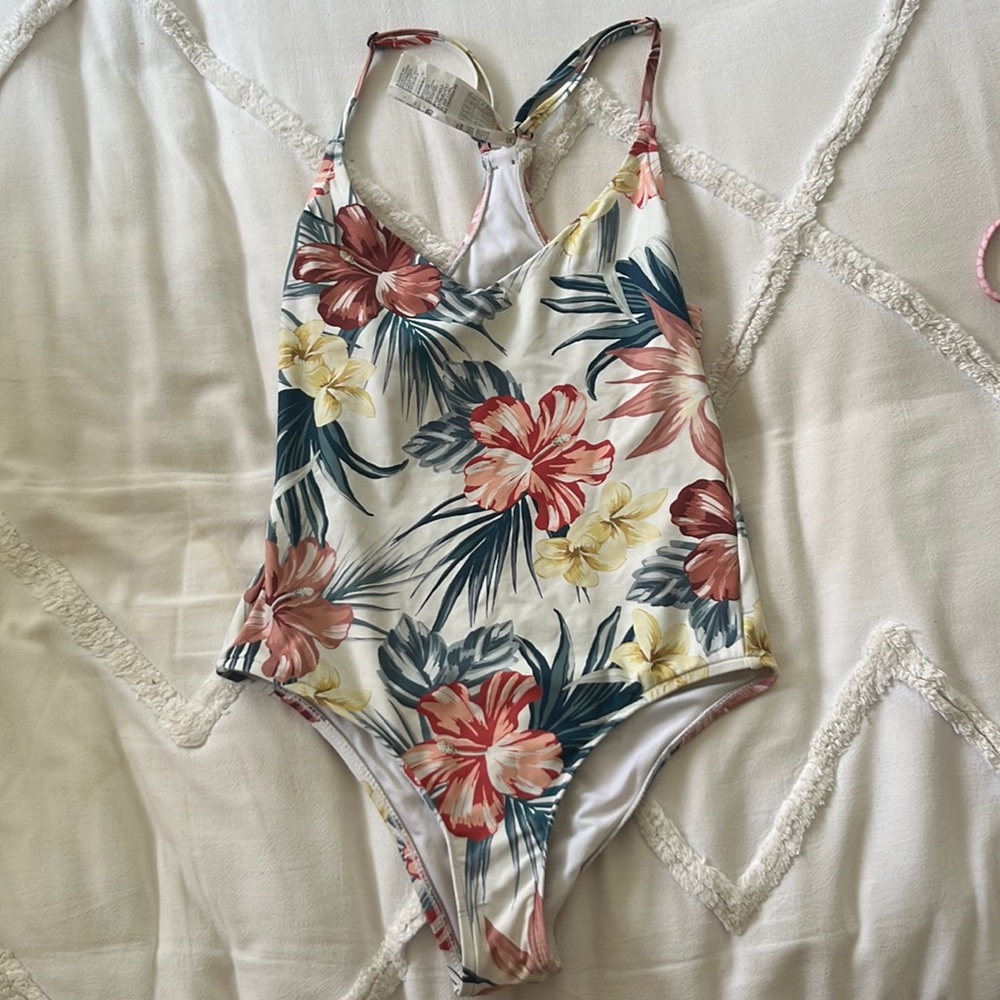 Ripcurl one piece floral suit